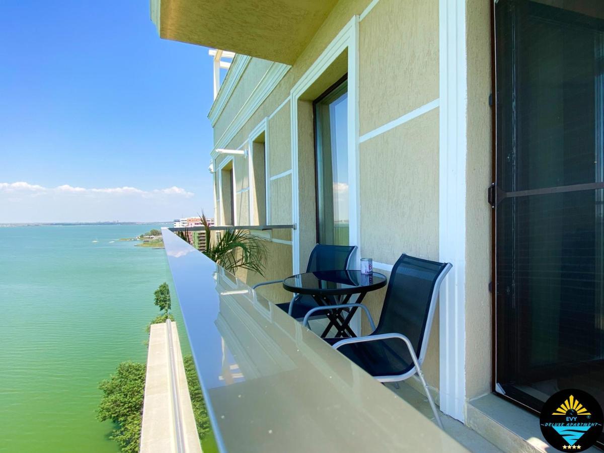 Evy Deluxe Apartment Mamaia Extérieur photo